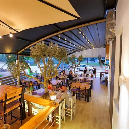 Hotel Veliaj Ksamil