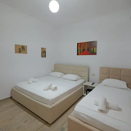 Veliaj Hotel